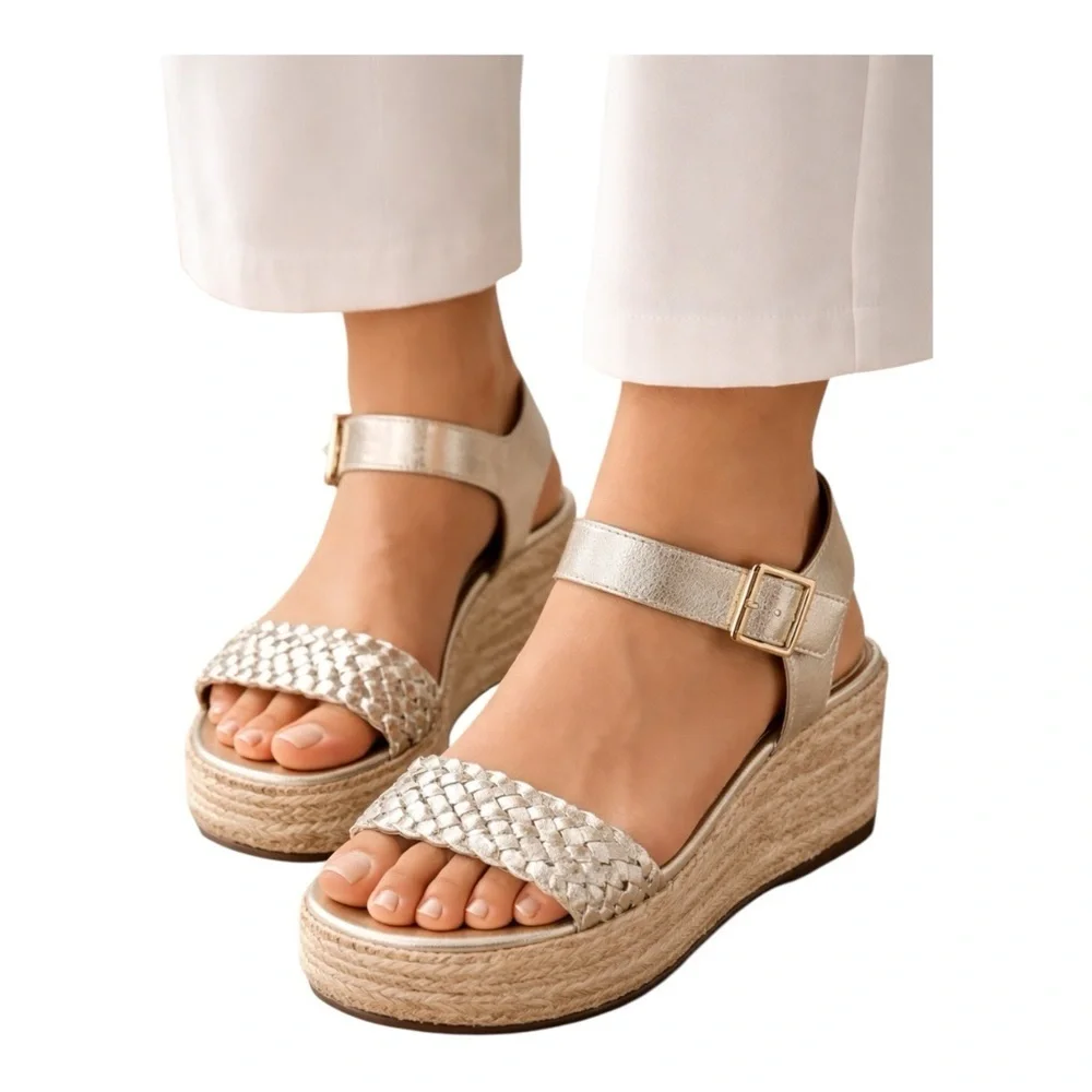 Steven by Steve Madden Sabble Gold Espadrille Wedge Sandals Size 8